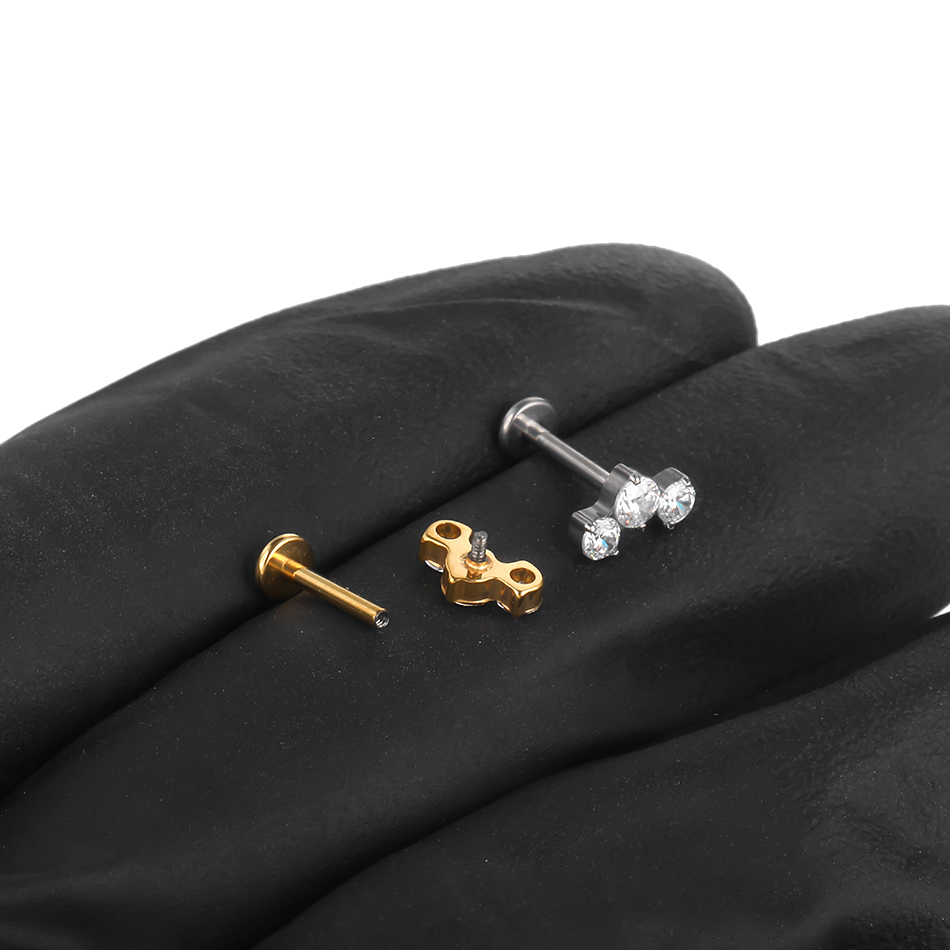 حلقات شفاه للنساء من التيتانيو - مراجعة Zoor Body Jewelry وسعره
