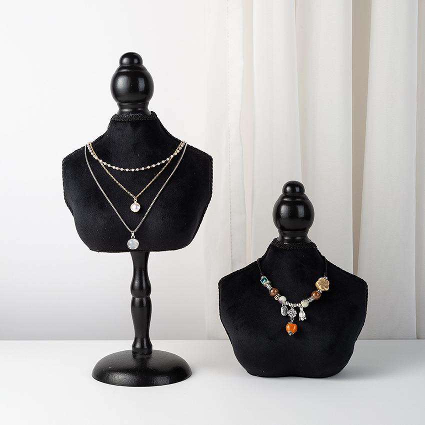 حامل عرض مجوهرات على شكل نصف ج - مراجعة Body Jewelry In Store وسعره